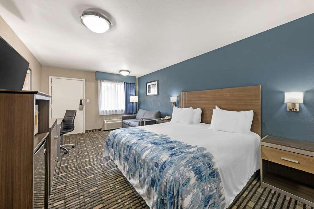 Best Western Post Oak Inn Burnet Стая снимка