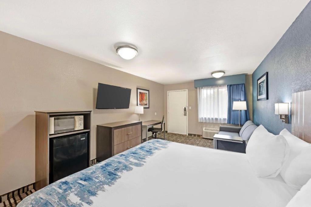 Best Western Post Oak Inn Burnet Екстериор снимка