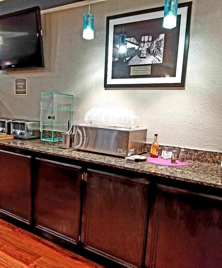 Best Western Post Oak Inn Burnet Екстериор снимка